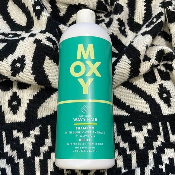 NEW- Moxy / Bath & Body Works- Shampoo for Wavy Hair - Picture 1 of 4